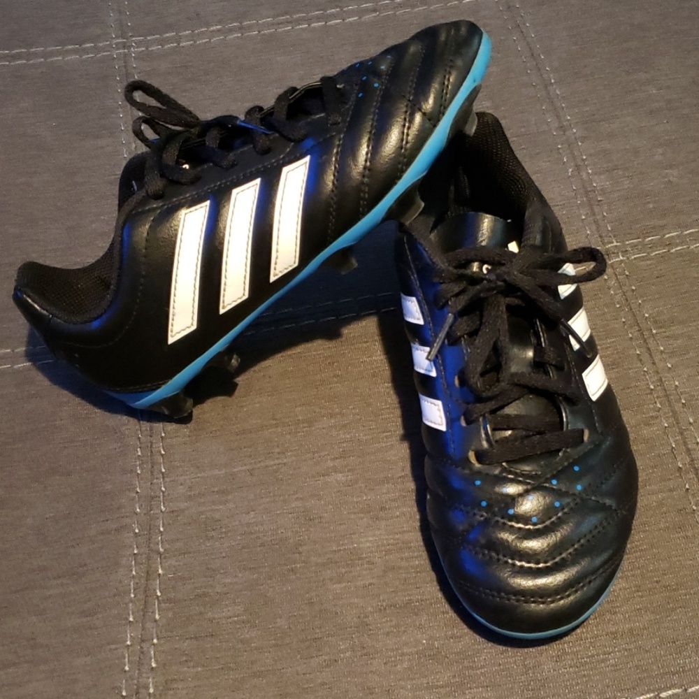 ⚽ ADIDAS SOCCER CLEATS ⚽
